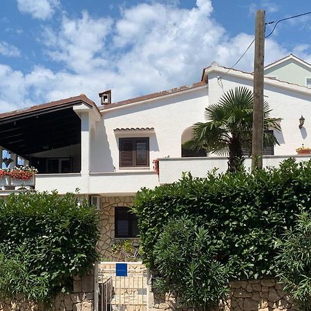 Villa Gromaca Omišalj Екстериор снимка
