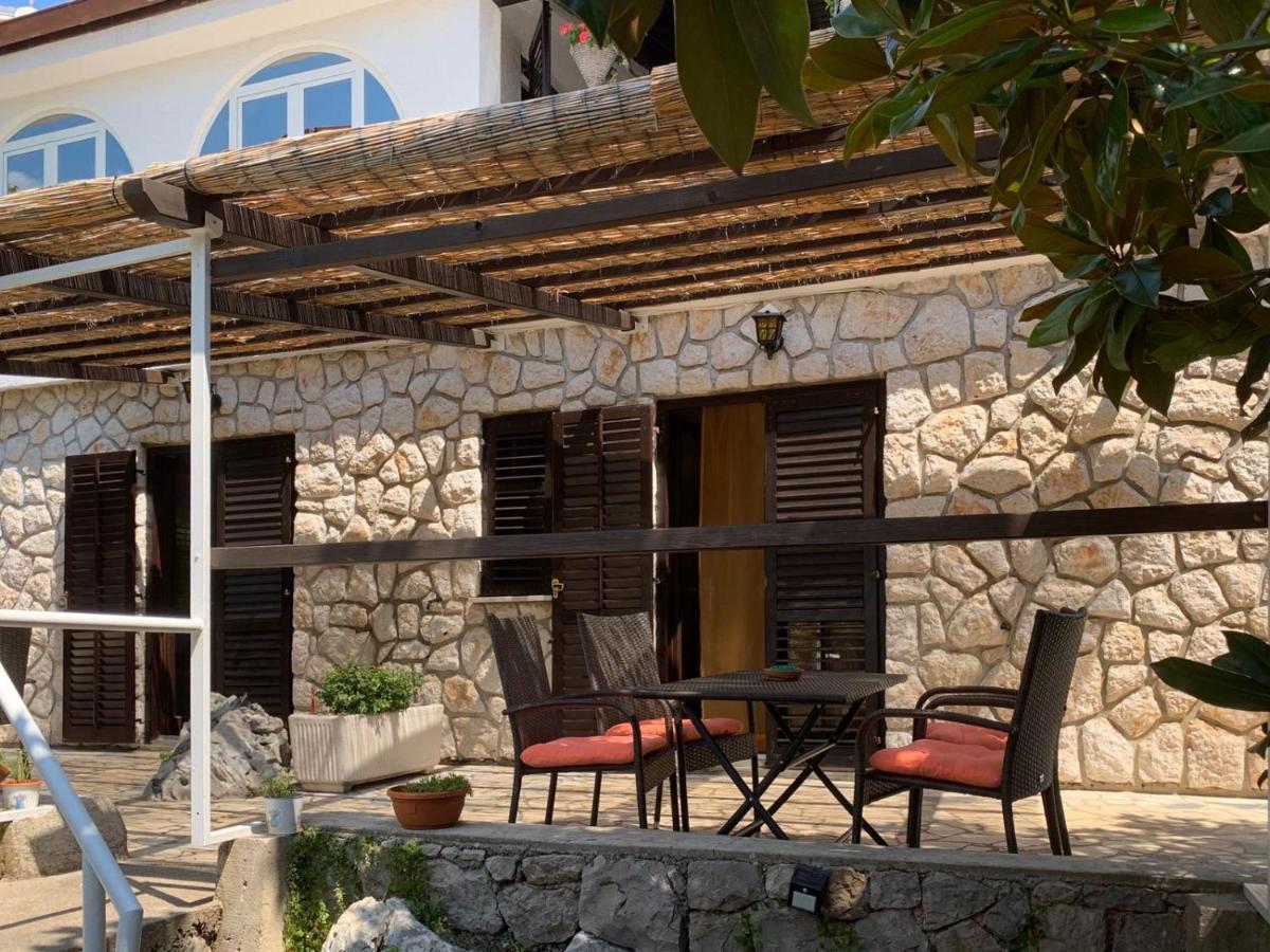 Villa Gromaca Omišalj Екстериор снимка